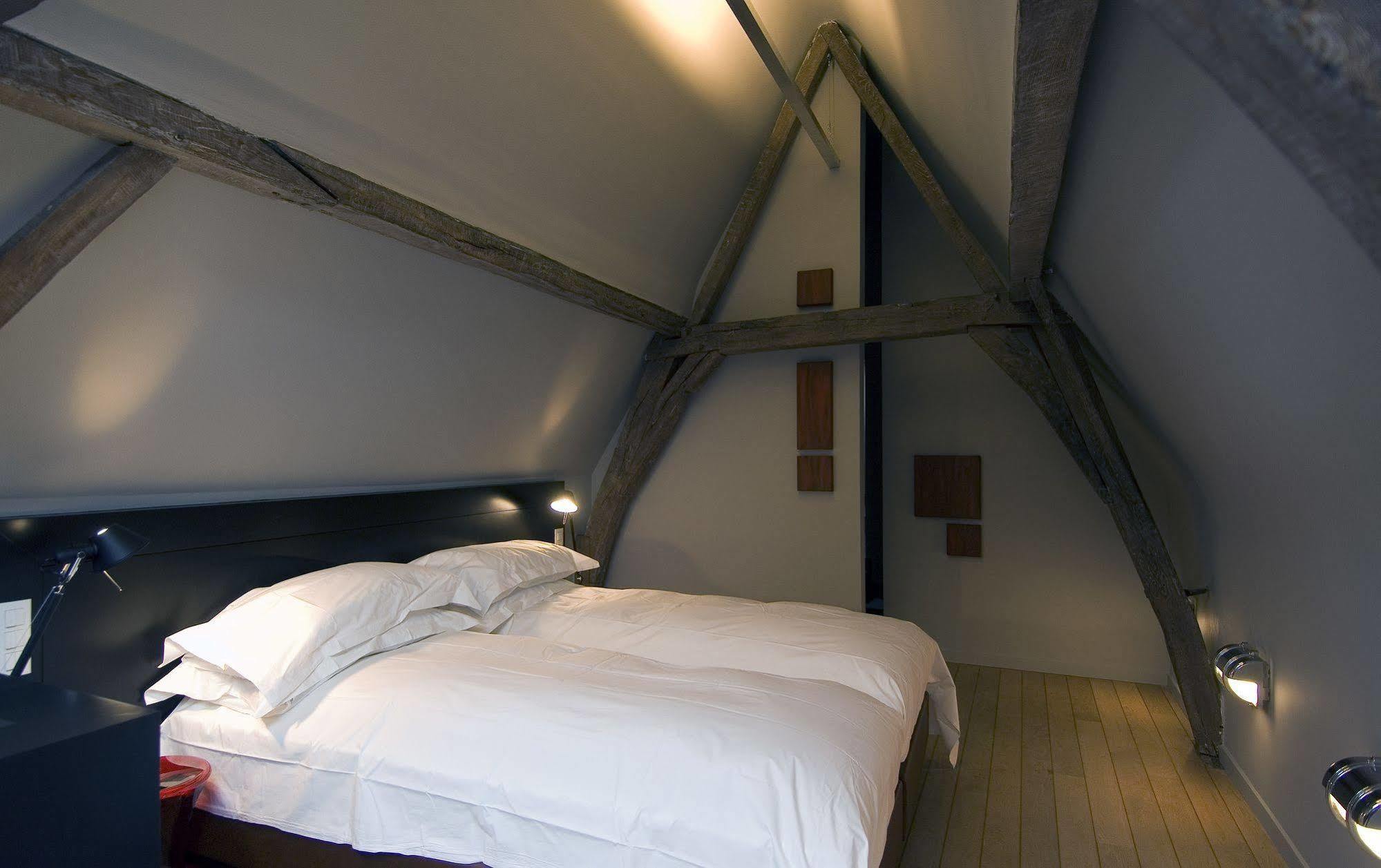 Hotel Matelote Antwerpen Bagian luar foto